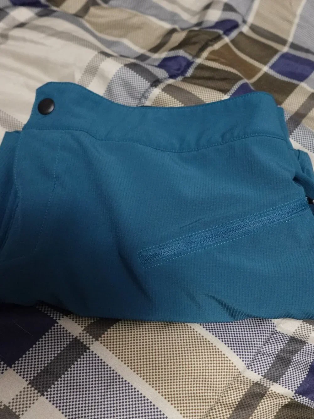 Pearl Izumi Canyon MTB Shorts Men’s 36 Teal 11